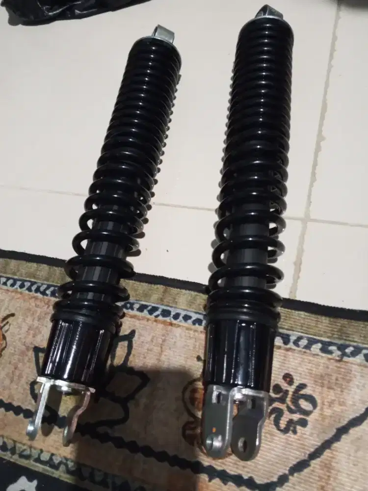 Shock breaker belakang PCX 2025 ABS
