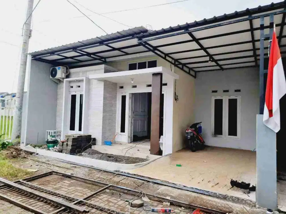 Rumah Baru Bagus Siap Huni di Blulukan Colomadu