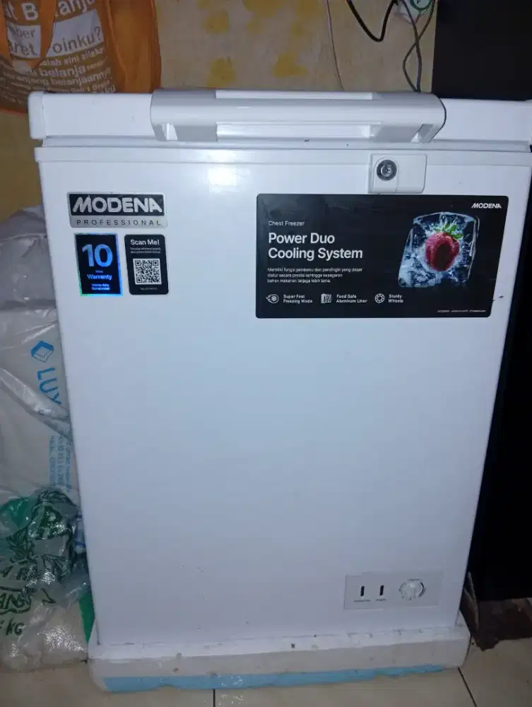 Freezer modena bagus