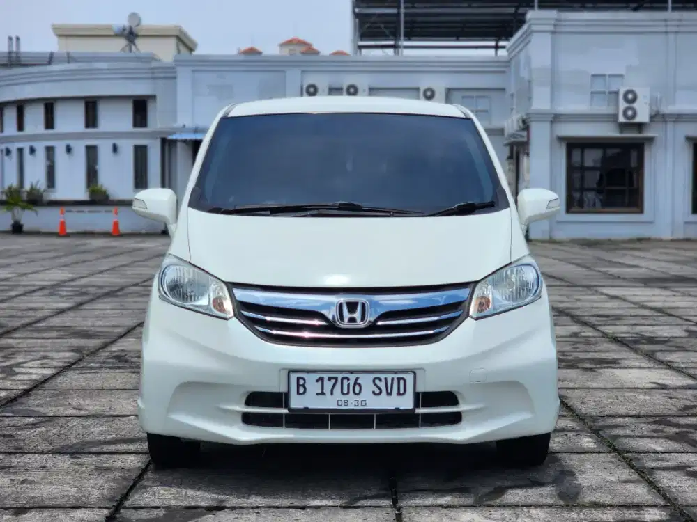 FREED E PSD AT/MATIC LOW KM 110RB THN 2012