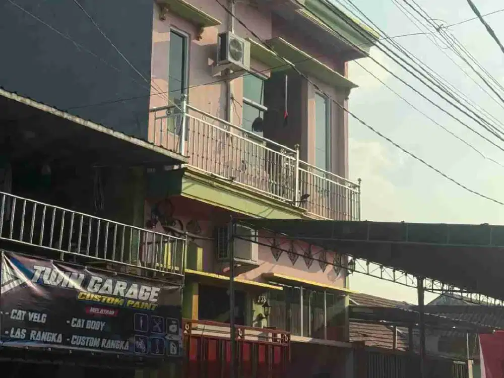 Dijual murah via lelang rumah di swan Menganti Gresik