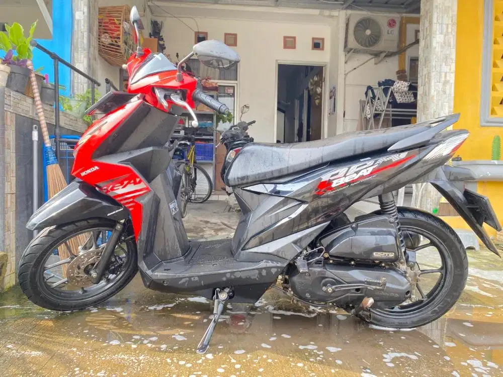 DIJUAL CEPAT!! HONDA BEAT 2022