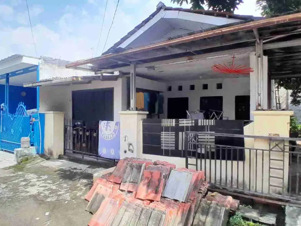 jual rumah dan kios buat usaha luas 144 m2 surat SHM