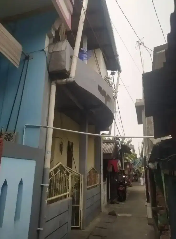 Rumah tinggal 2 lantai