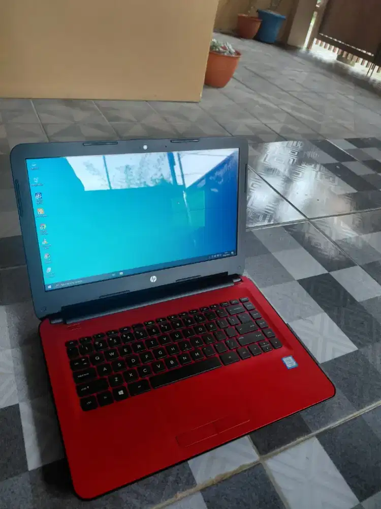 HP 14 like new core i3