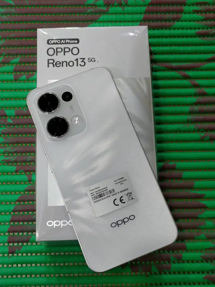 Oppo reno 13 5g 12/256 gb