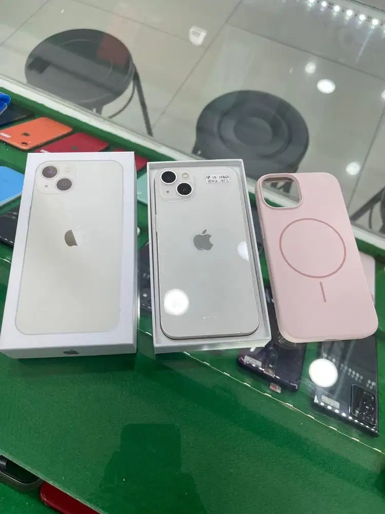 Iphone 13 128gb second ex ibox likenew nominus unit original 100%