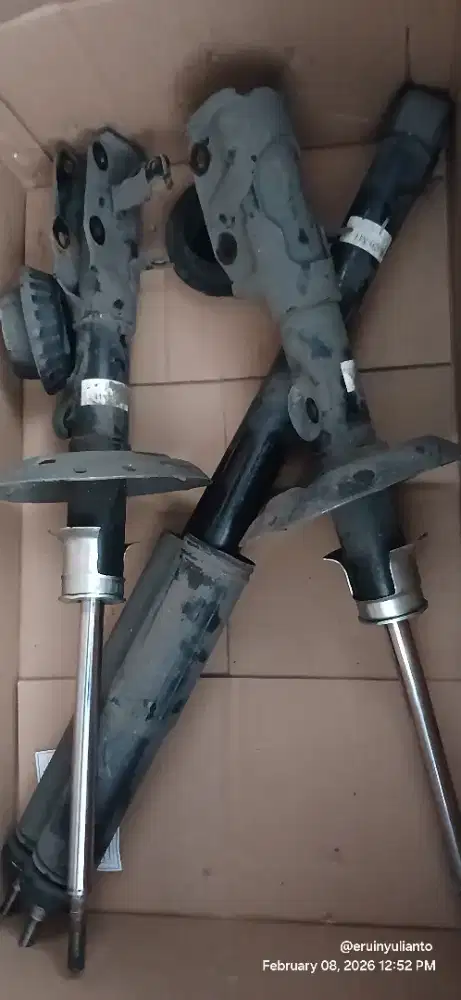 Shock breaker / shock absorber Honda Brio Depan Belakang Kanan Kiri