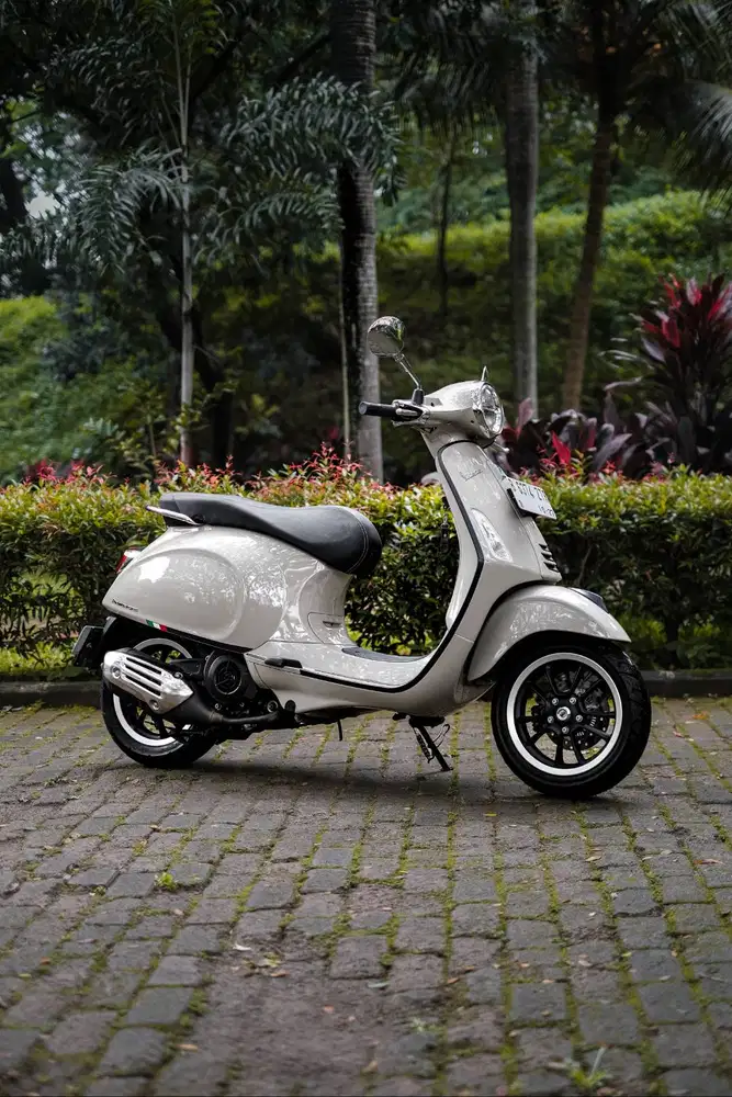JUAL VESPA MATIC BEKAS/SECOND PRIMAVERA 2022  MURAH BERGARANSI