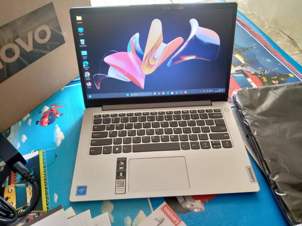 FULSET MULUS SECOND LENGKAP DUS LAPTOP LENOVO IDEAPAD SLIM 1 RAM 8GB