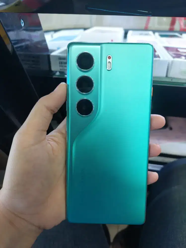 Promo Cicilan Tecno Camon 40 !!