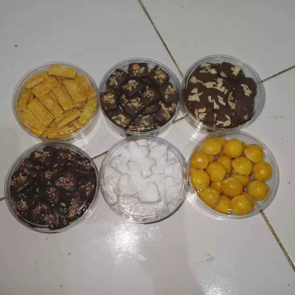 Hempers kue kering lebaran