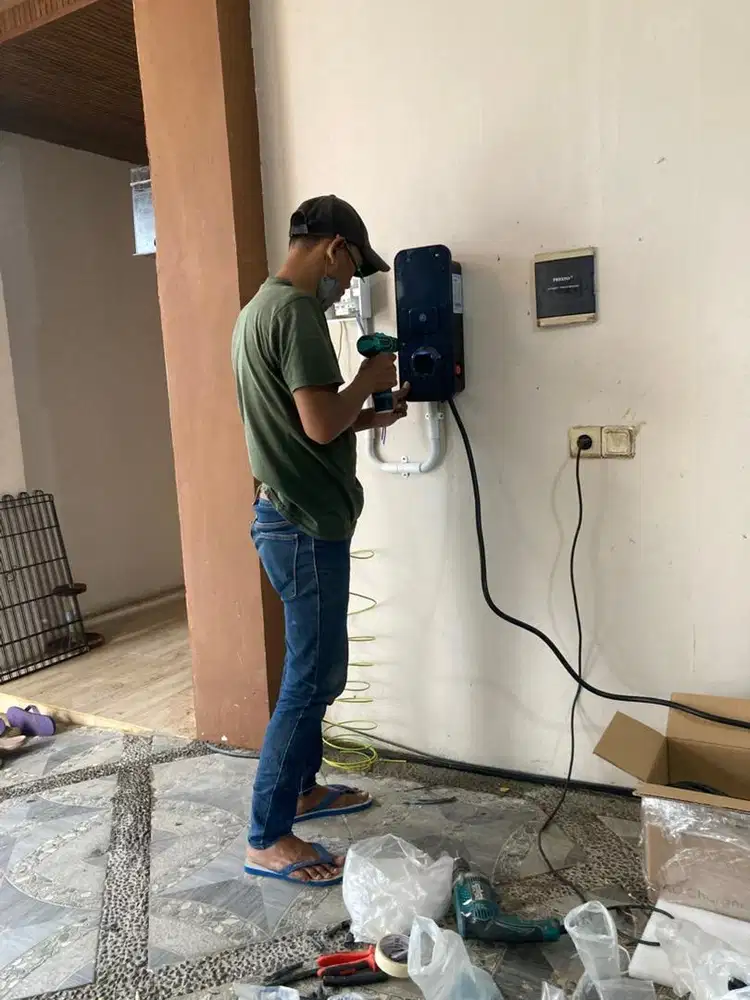 Jual wallcharger livoltek khusus mobil EV