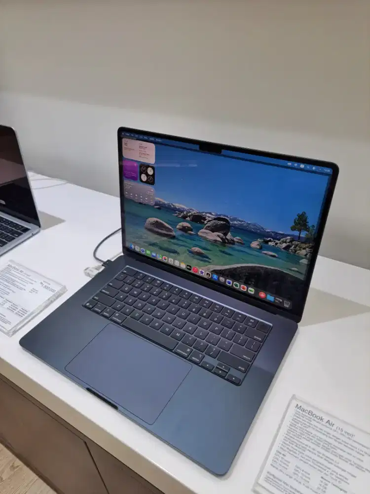 MaBook Air 15 inci M4