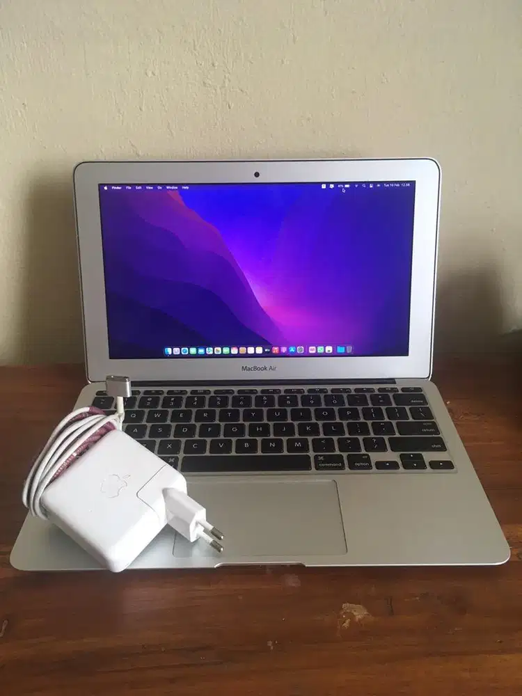 Macbook Air 11 inch 2015 Siap Pakai
