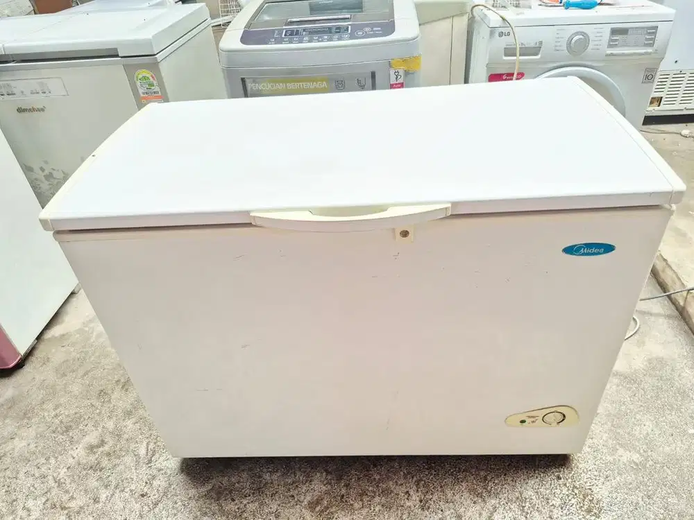 Free antar freezer midea 300L murah