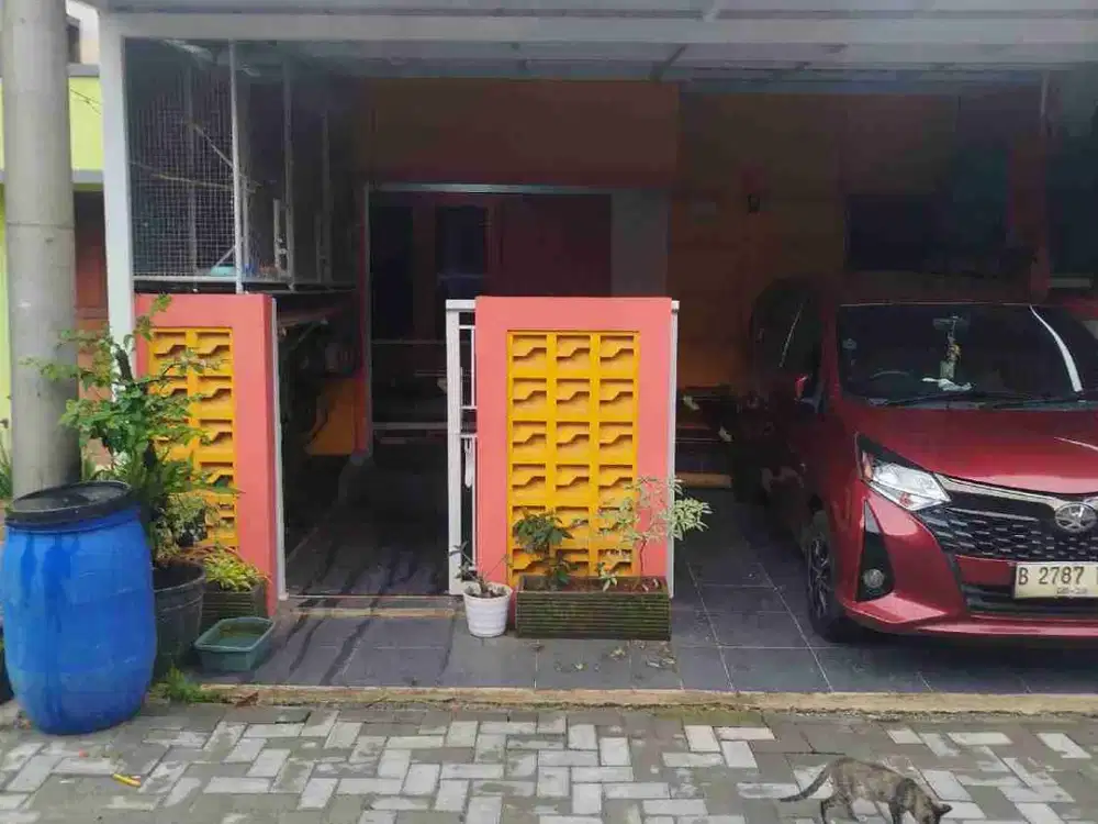 JUAL RUMAH BARU RENOVASI 2 LANTAI