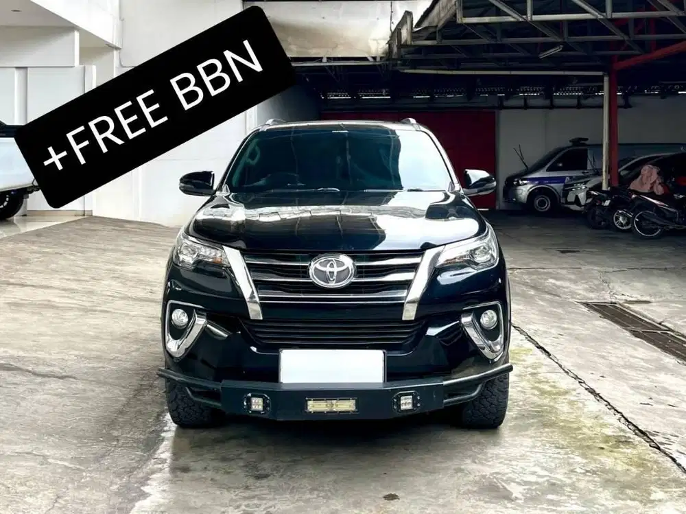 TOYOTA FORTUNER VRZ AT 2019 UP GRADE TRD