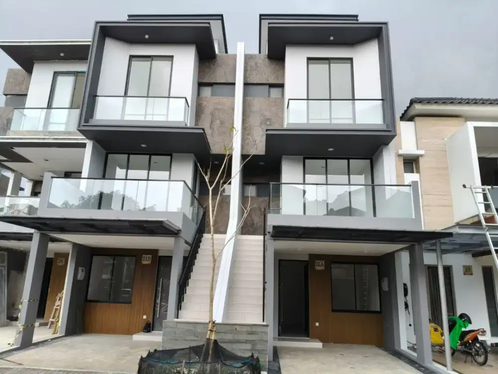 DISEWAKAN RUMAH GOLF ISLANDS CLUSTER ORCHESTRA