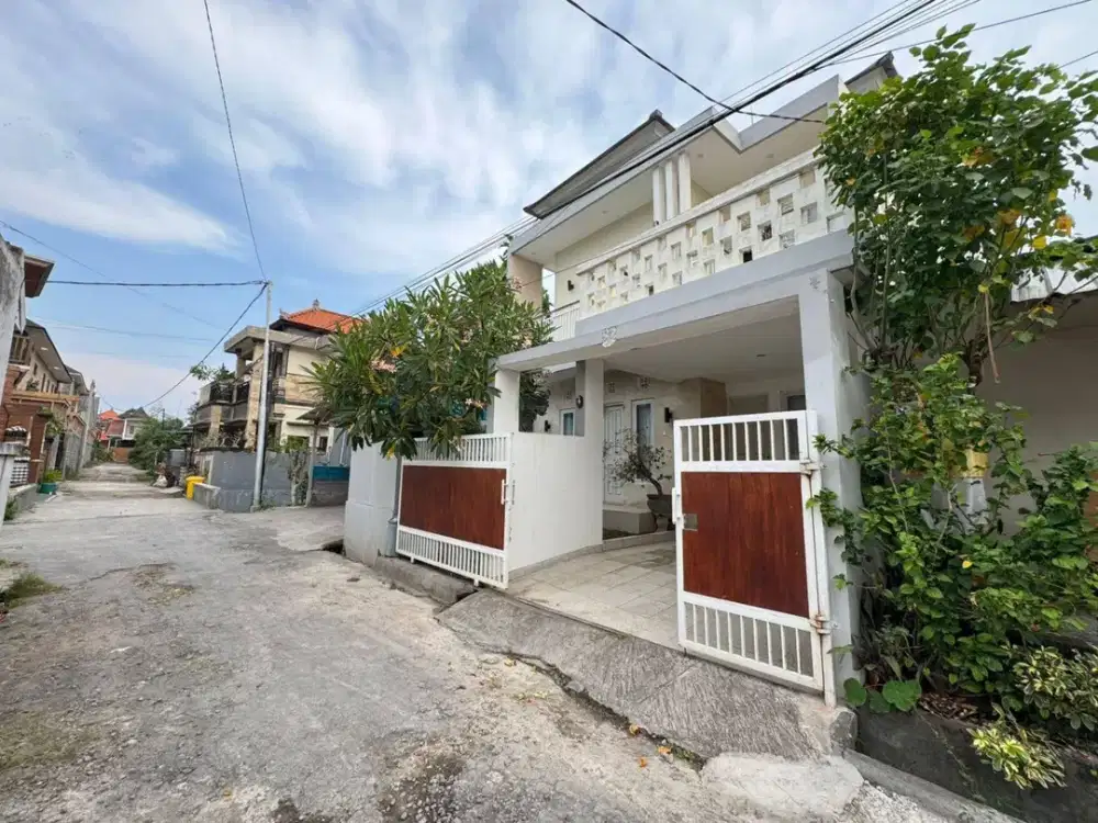 Jual Rumah Modern Minimalis Di Jalan Hangtuah Sanur Bali. Dekat Ke Plaza Renon, Pantai Sanur, Pelabuhan Sanur,