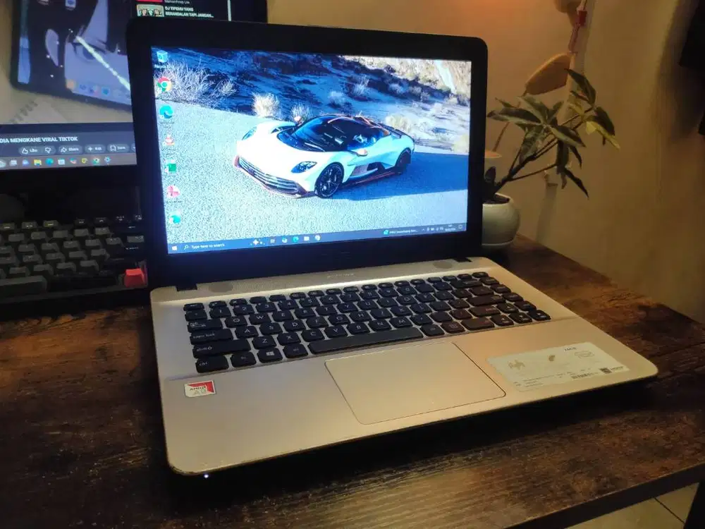 DIJUAL LAPTOP MURAH ASUS X441B - COCOK UNTUK KOMPUTASI RINGAN PELAJAR/