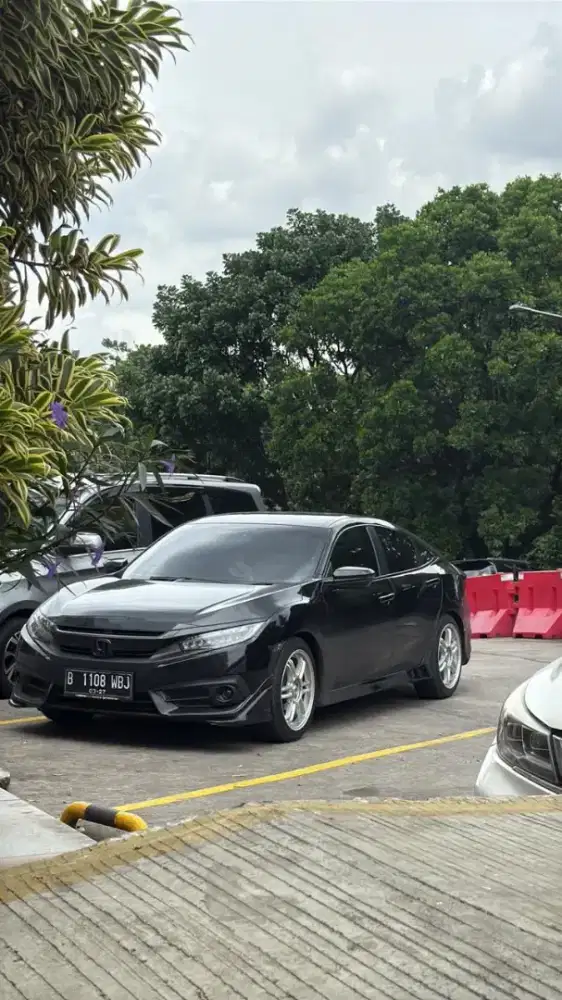 Honda Civic Turbo ES 1.5 2016