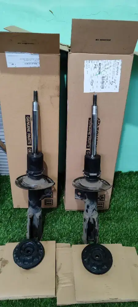 Shock Breaker Sienta/Avanza/Xenia