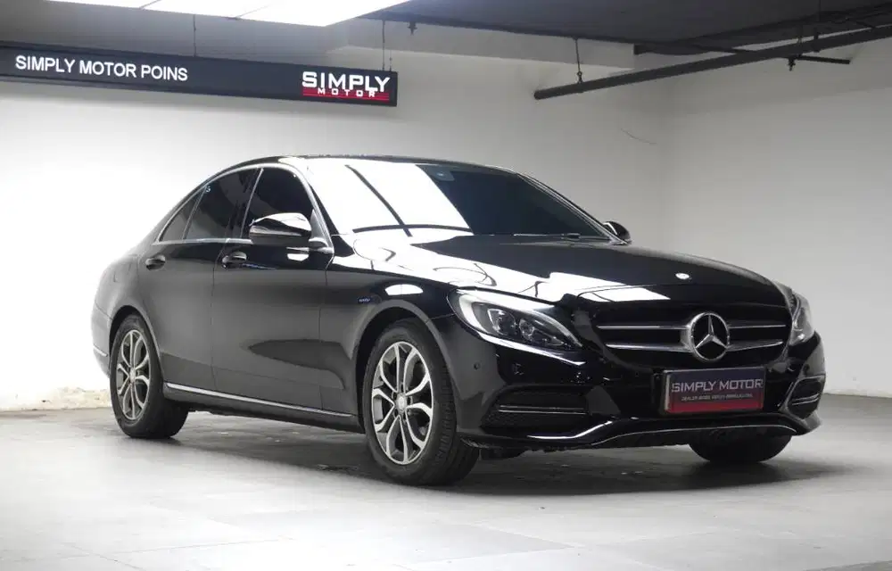 Mercedez Benz C200 CGI AVA 2014 W205 2014