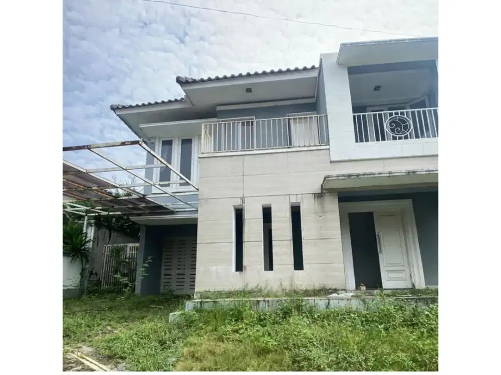 DIJUAL RUMAH MEWAH 2 LANTAI HARGA MURAH STRATEGIS SENTUL CITY SSR986