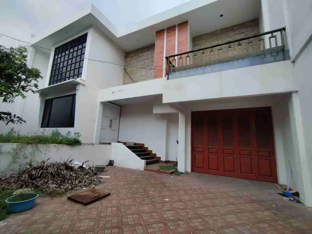 Dijual via lelang rumah jemursari  lokasi komersial area dekat sekolah