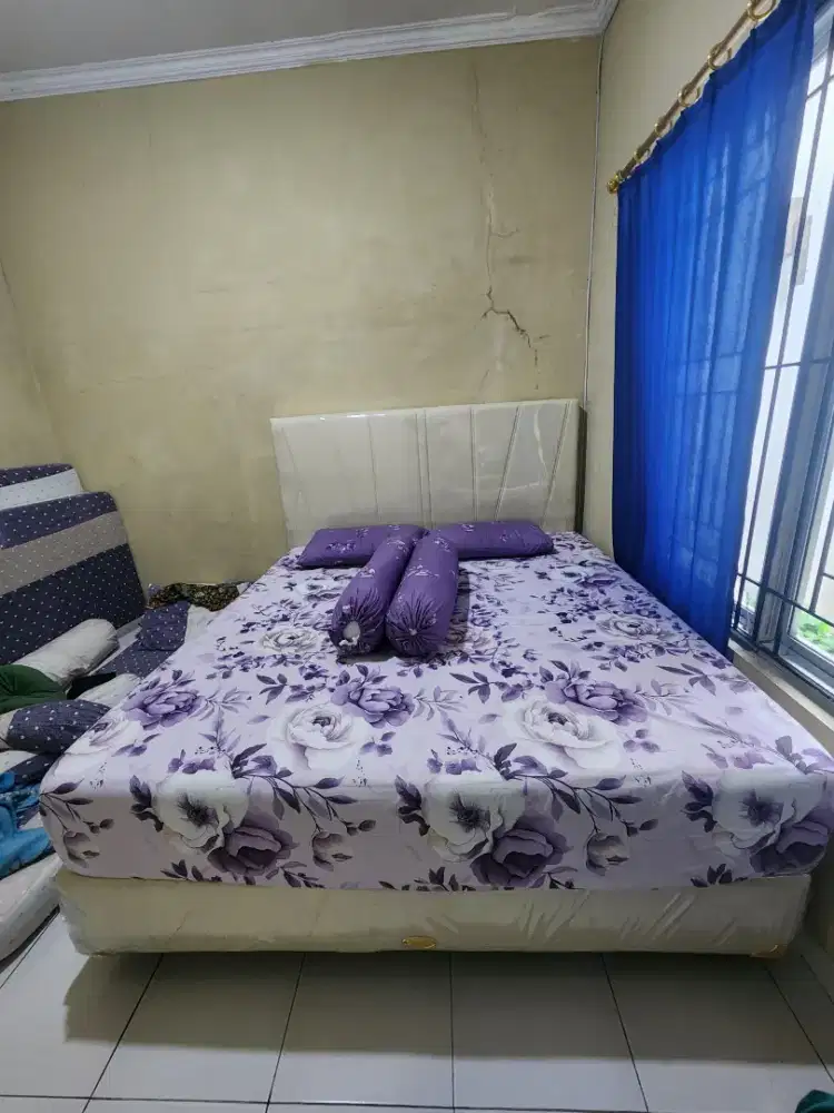 Kasur/Springbed Central Sensopedic Gold Collection