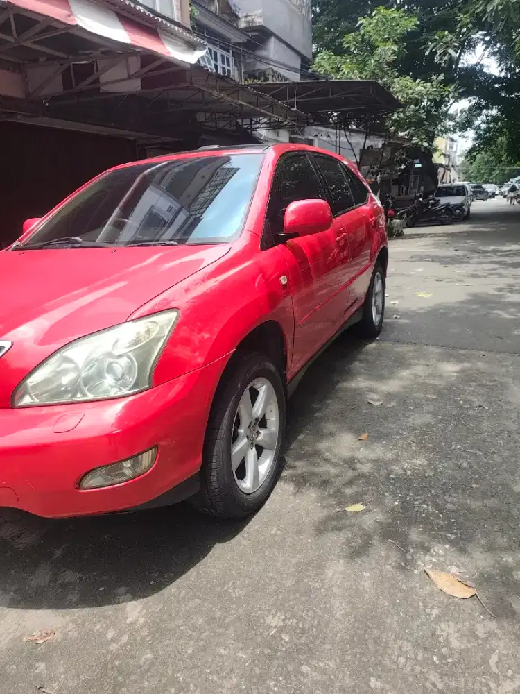 Lexus RX 300 Merah 2004