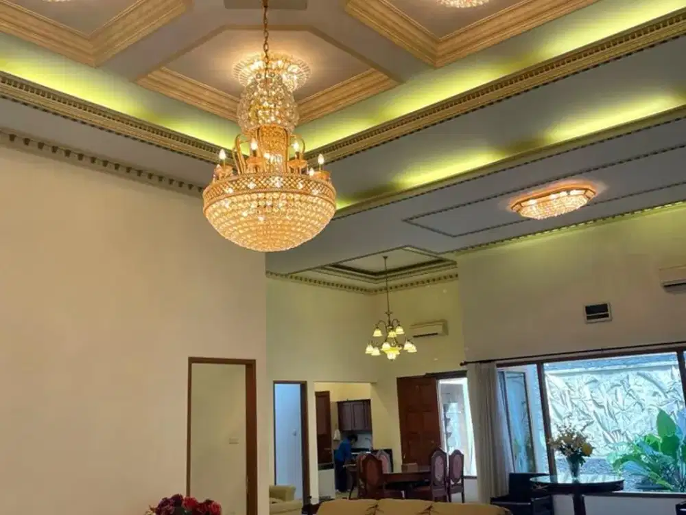 RUMAH IDAMAN LOKASI KOTA SOLO, 10 MENIT DARI ALUN-ALUN SURAKARTA