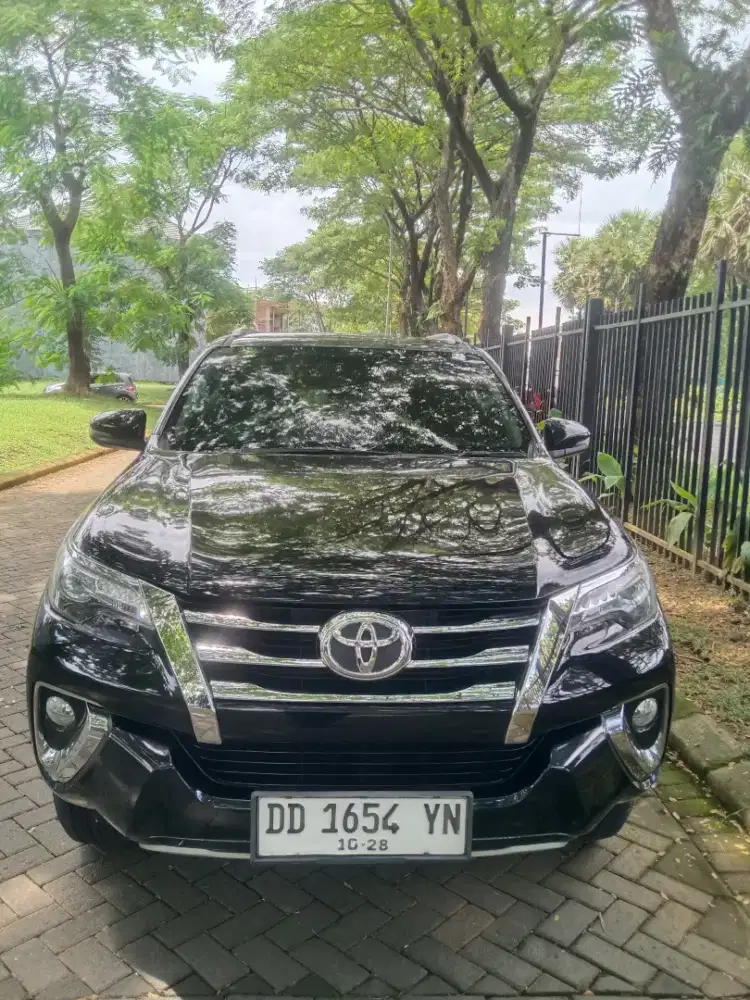 Dijual cepat Mobil Fortuner 2018