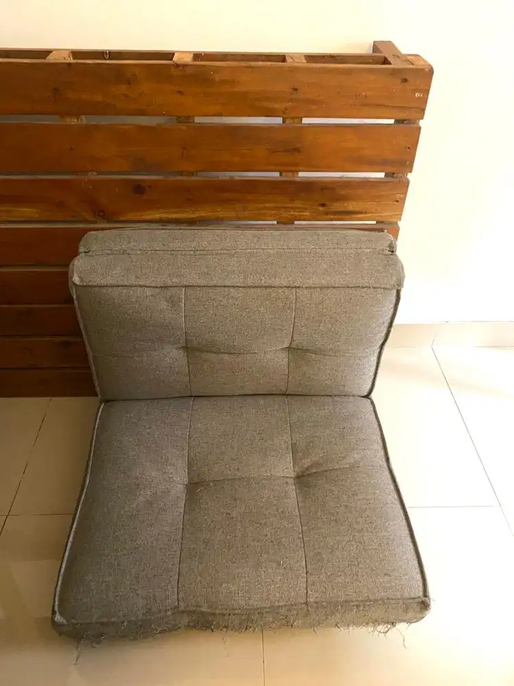 **Judul**:  Kasur Lipat Abu-abu 2in1 Kerobokan