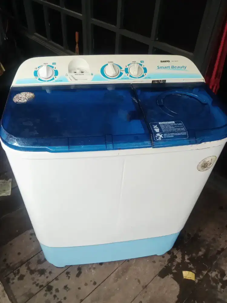 Mesin cuci 7,4kg Sanyo