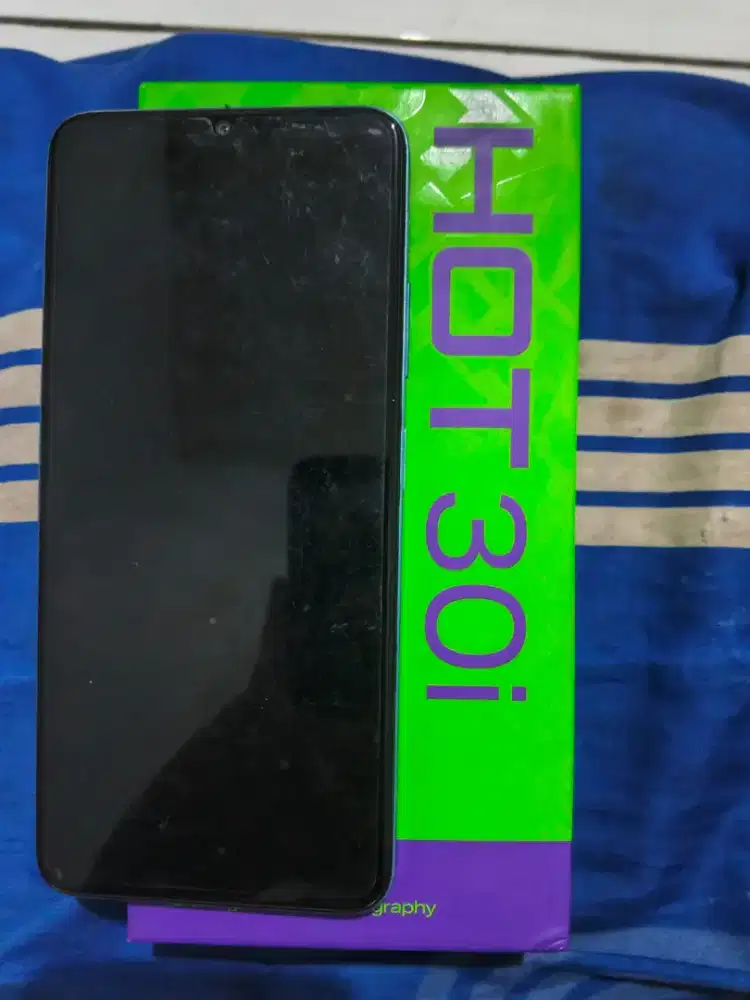 DIJUAL HP INFINIX HOT 30i