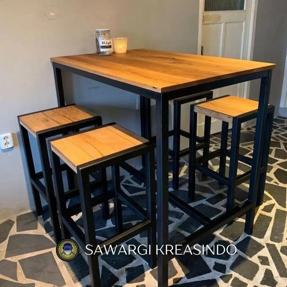 Meja makan minimalis industrial, siap kirim harga terbaik