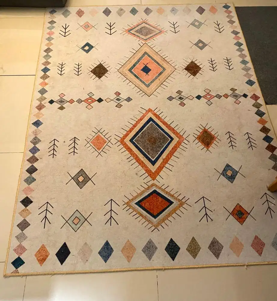 Karpet Warna-warni Pal