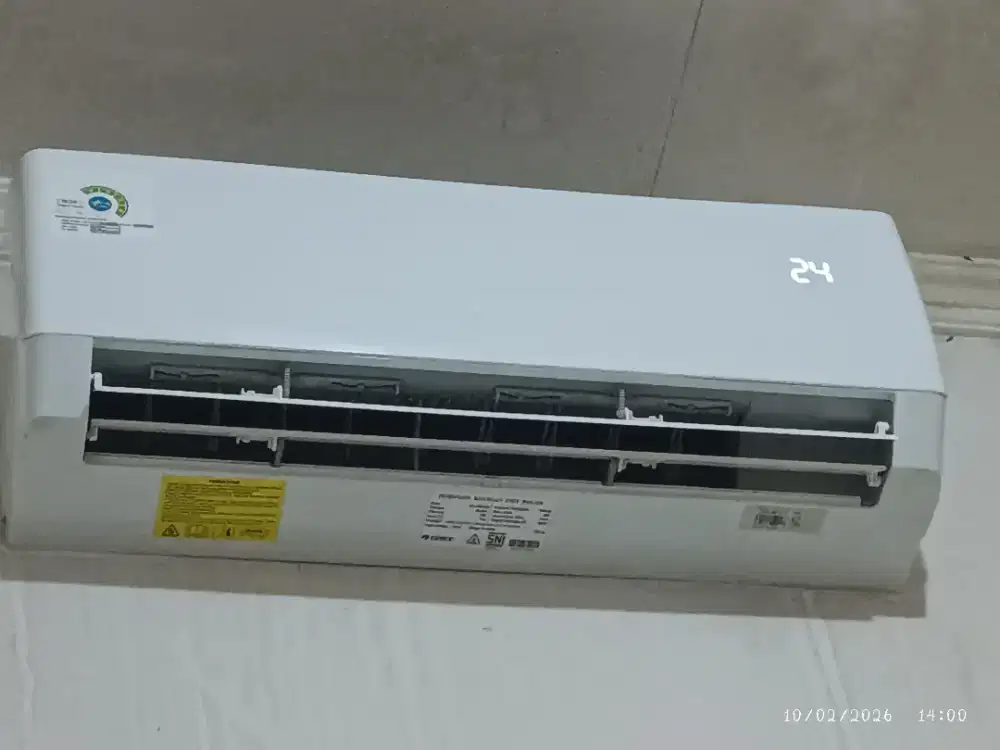 AC GREE 1/2 PK DINGIN