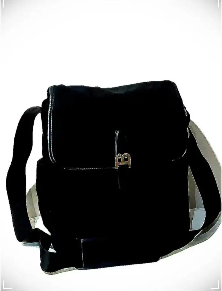 SALE] Bally Messenger Bag - Black Canvas/Nylon (Authentic)