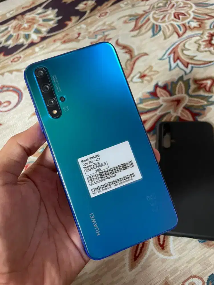 Huawei Nova 5T 8/128 GB Like New