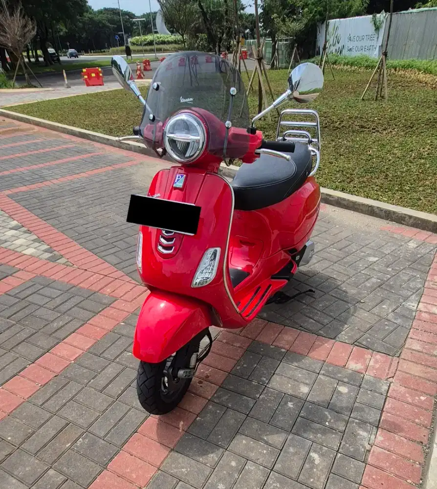 Vespa LX 125 iget Red Passione