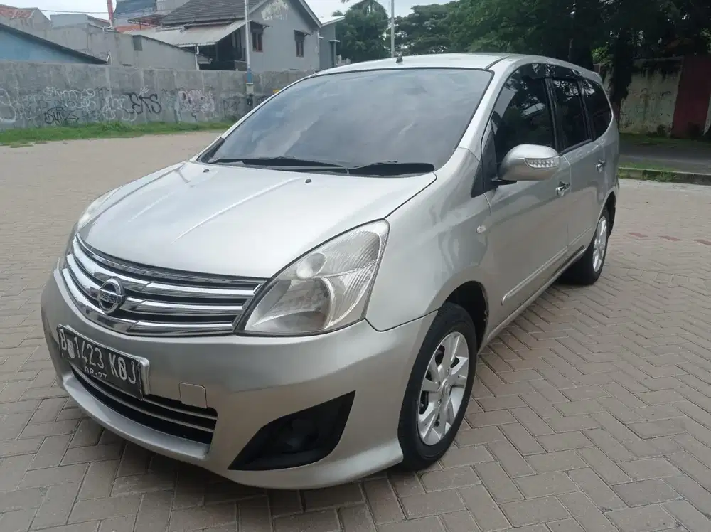 Nissan Grand Livina XV Ultimate 1.5 At 2013 Harga Cash Rp.76 ,5 jt