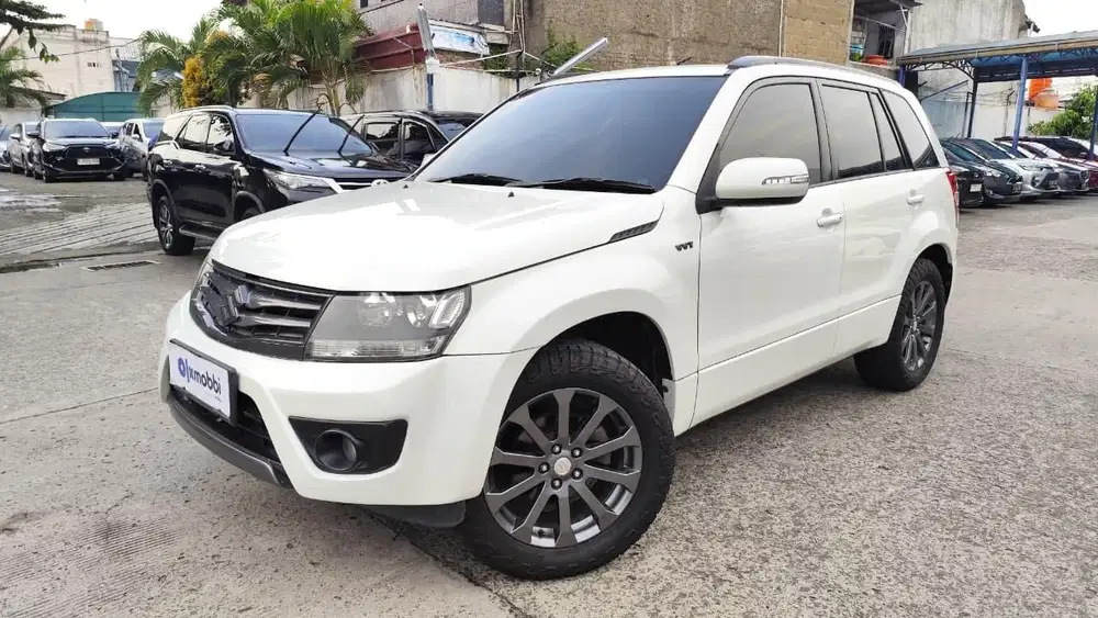 Pajak Panjang - Suzuki Grand vitara 2.4 Bensin-AT 2012