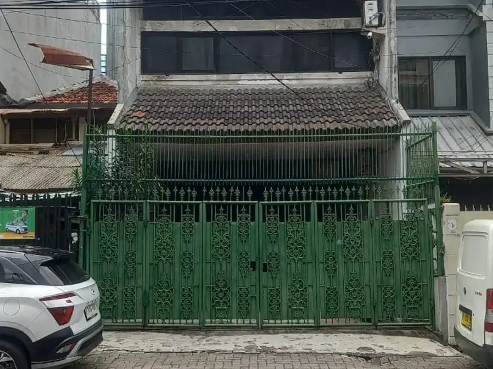 Dijual Cepat Ruko Pinggir Jalan di Tamansari