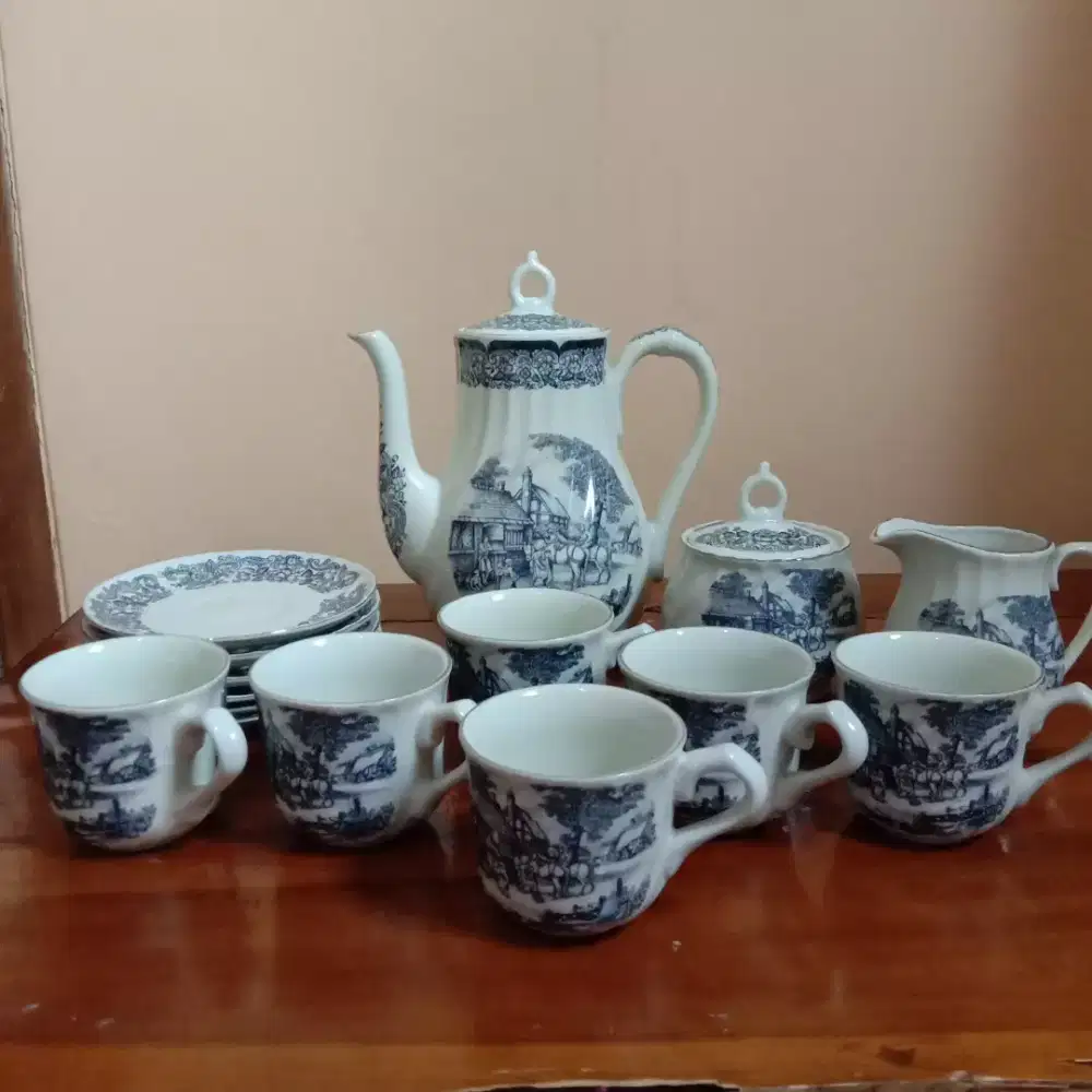 Di Jual Cangkir Keramik Set