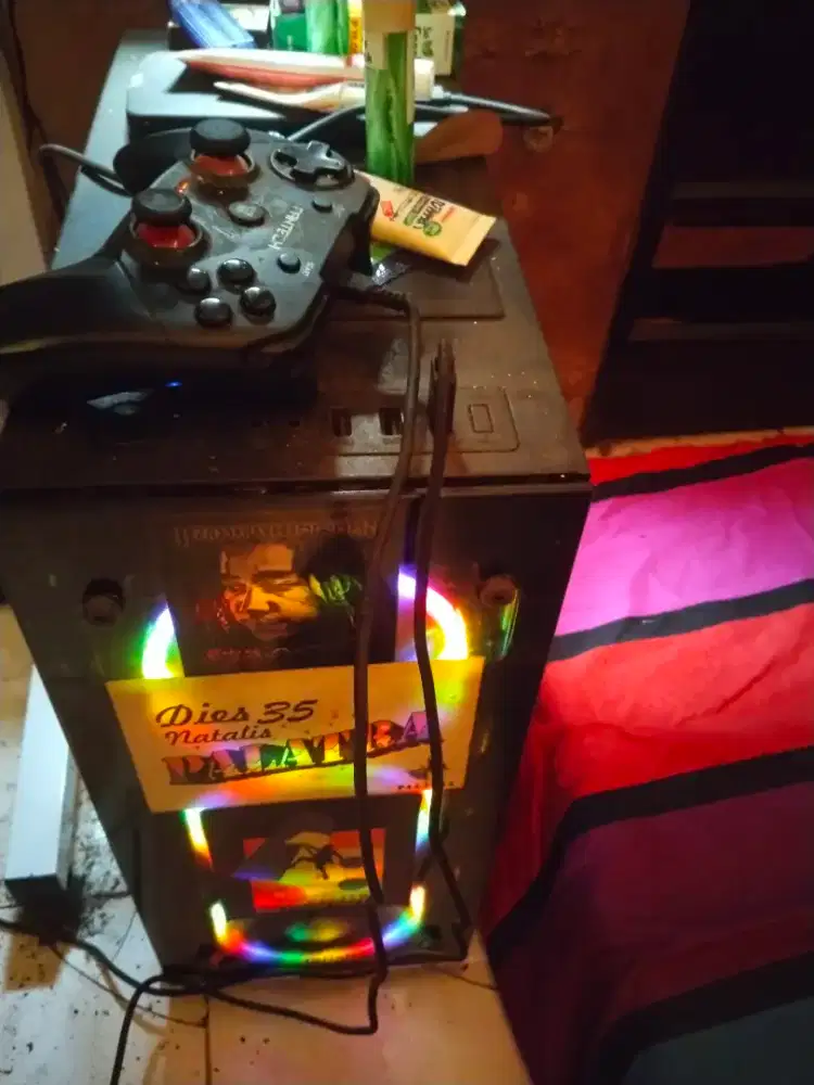 Sepaket Komputer Desktop