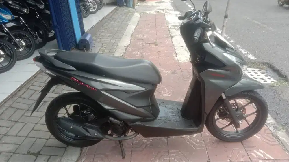 HONDA BEAT DELUX TH 2024 kredit motor murah mokase