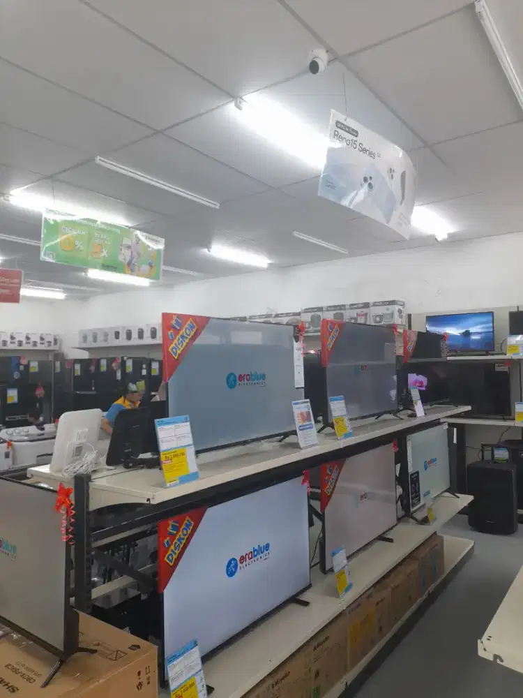 TV TCL 40 INCH SMART TV